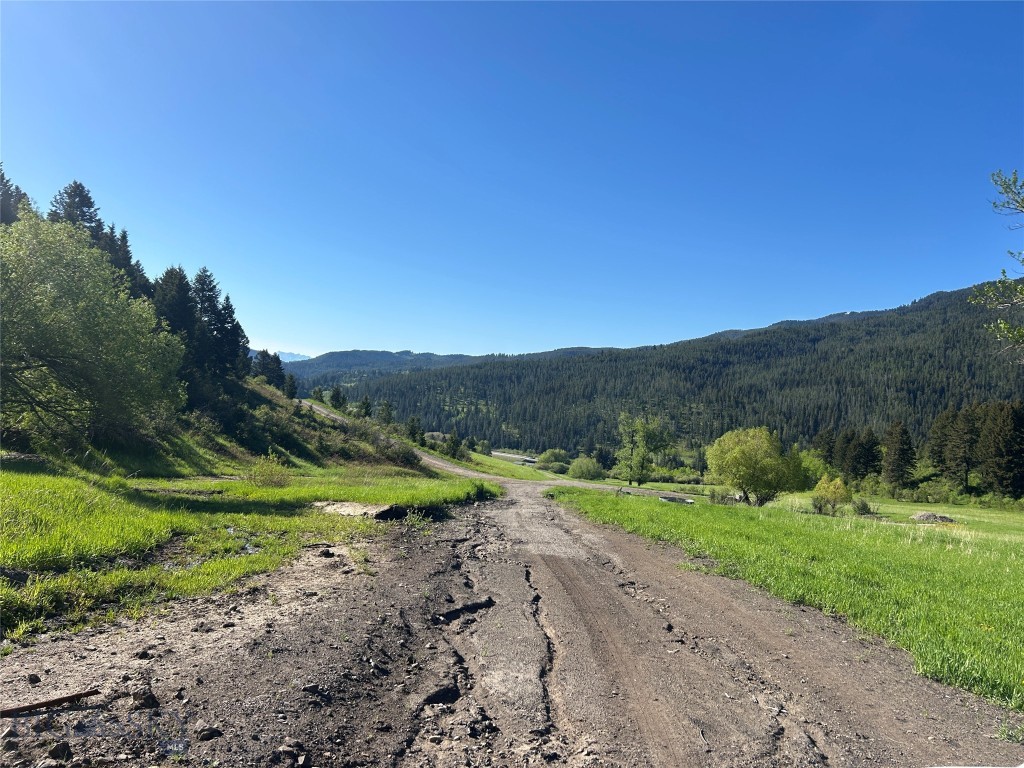 000 Chestnut Road, Bozeman MT 59715