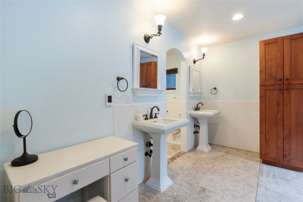 1 Hitching Post Road, Bozeman MT 59715