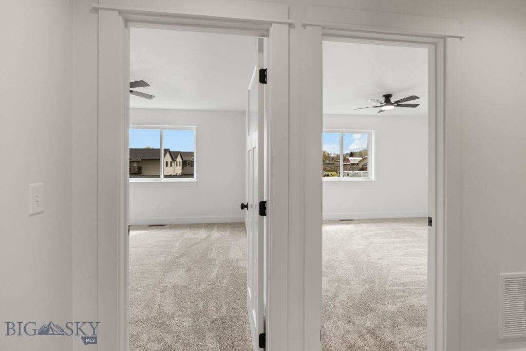 100 Bow Perch Lane, Bozeman MT 59718