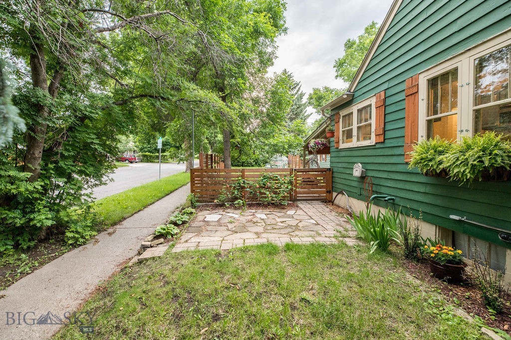 1021 S Grand Avenue, Bozeman MT 59715