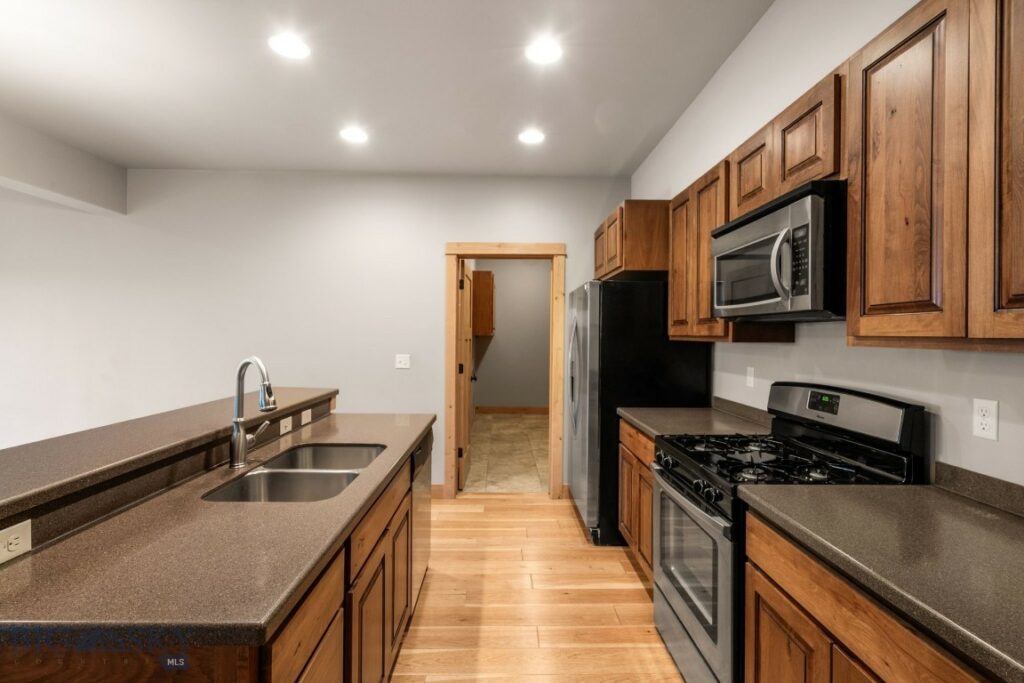 1025 Advance Drive, Bozeman MT 59718
