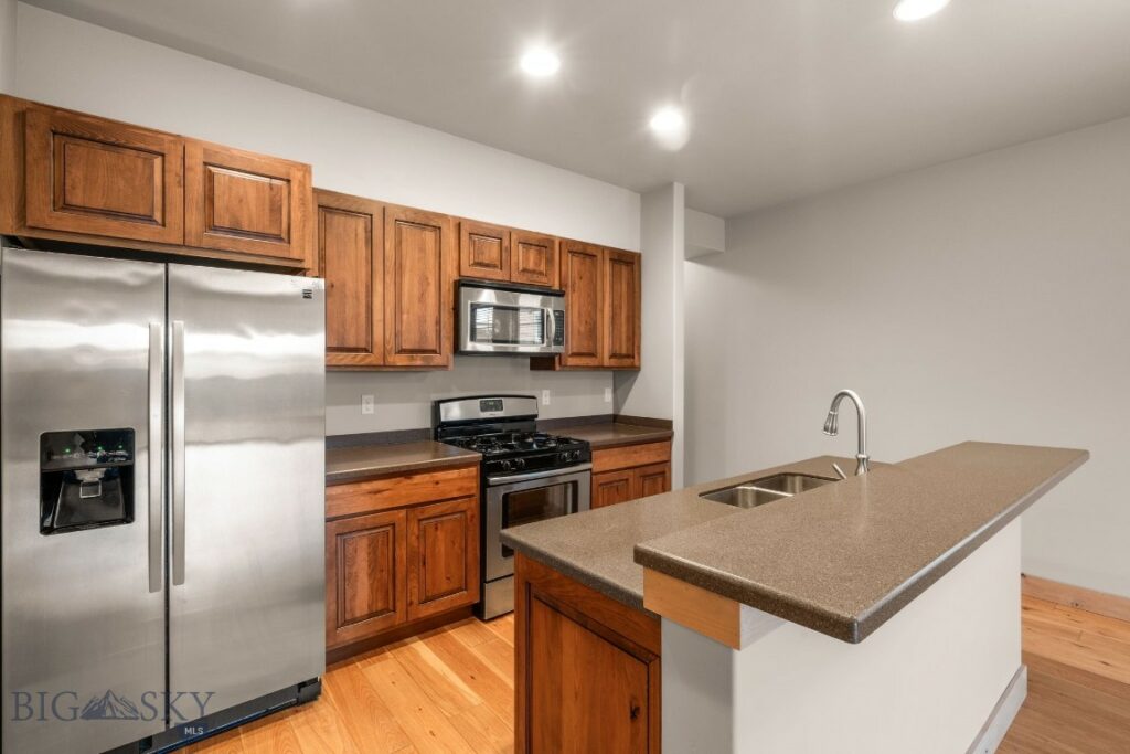 1025 Advance Drive, Bozeman MT 59718