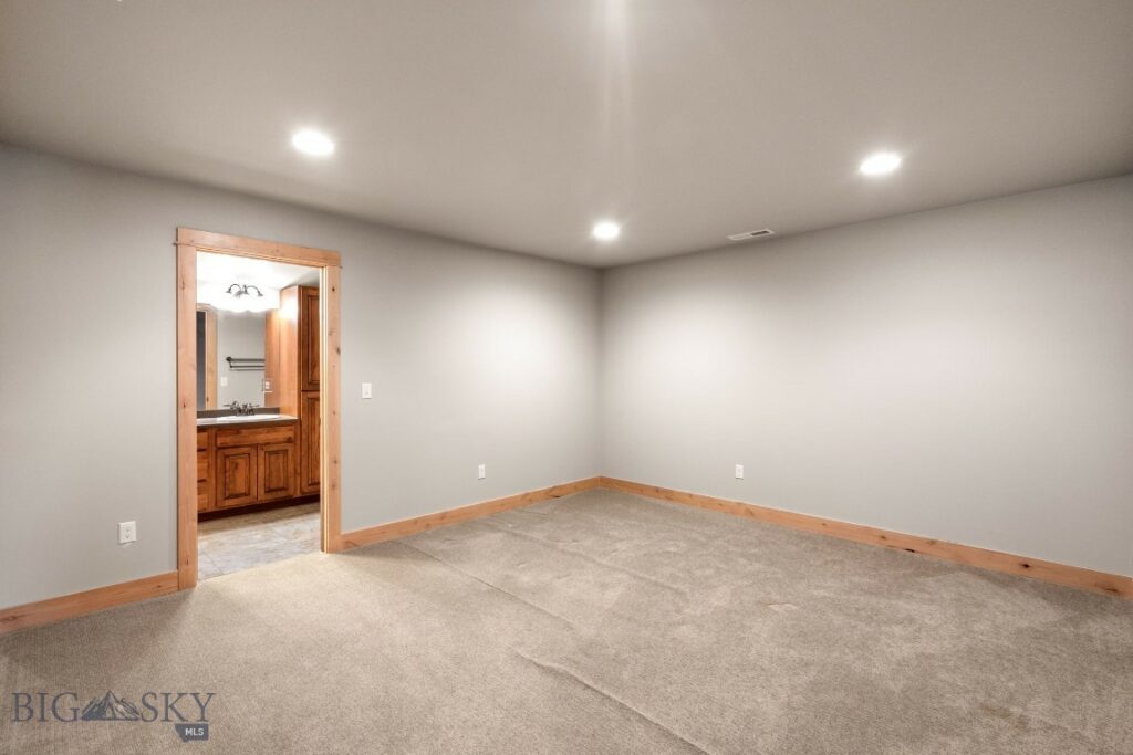 1025 Advance Drive, Bozeman MT 59718