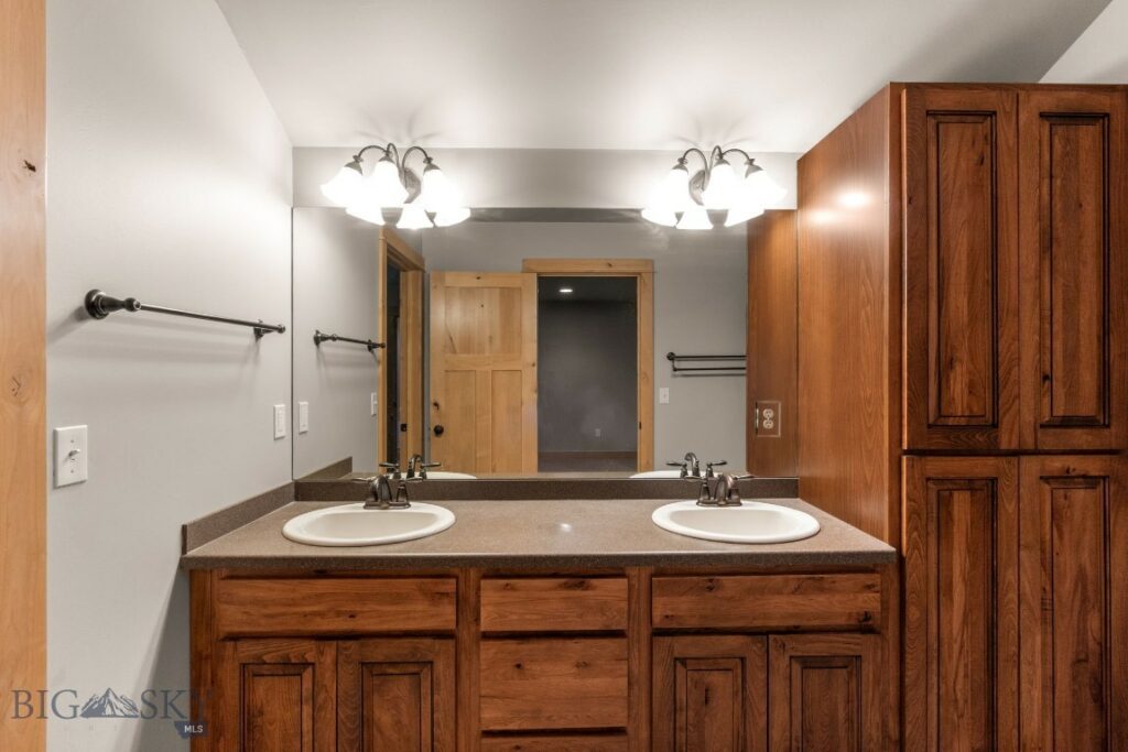 1025 Advance Drive, Bozeman MT 59718