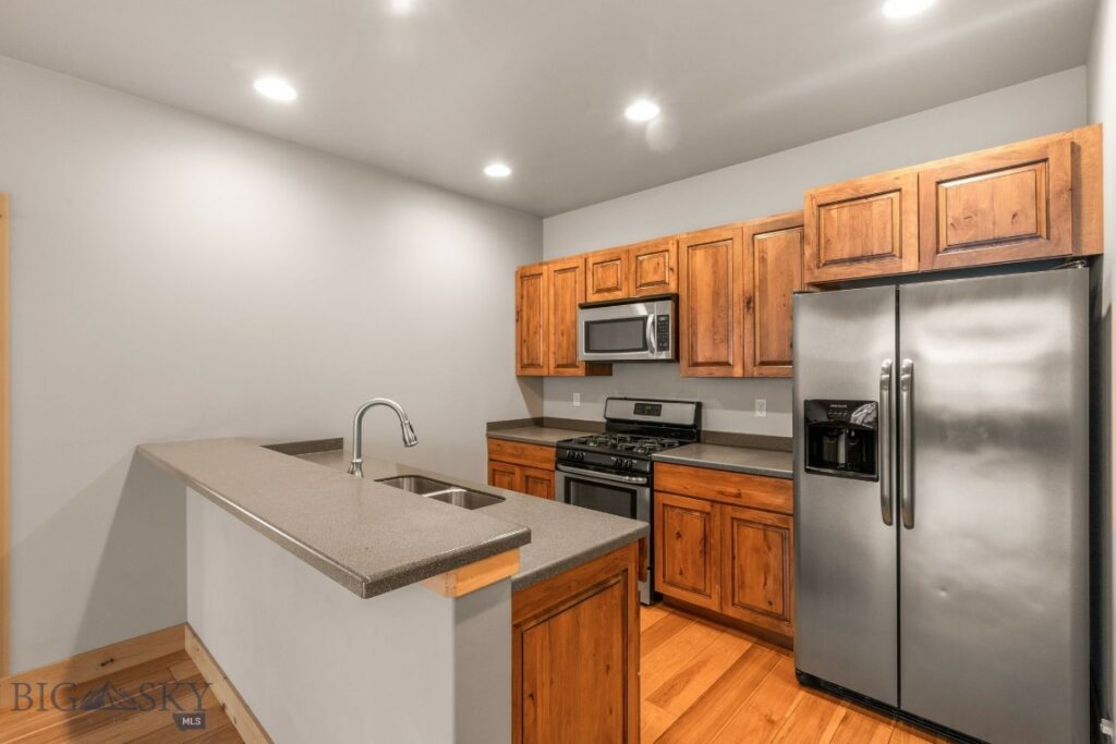 1025 Advance Drive, Bozeman MT 59718