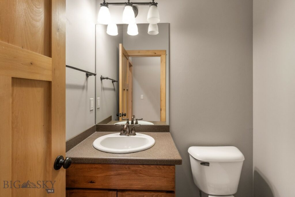 1025 Advance Drive, Bozeman MT 59718