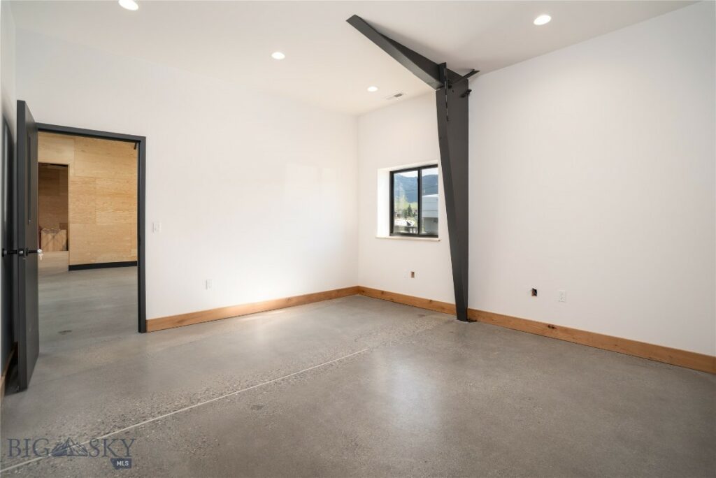 103 Commercial Drive, Bozeman MT 59715