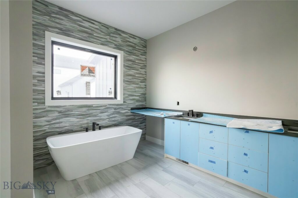 103 Creekbank Loop, Bozeman MT 59718