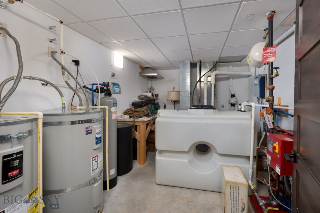 103 Moon Shadow Drive, Bozeman MT 59715