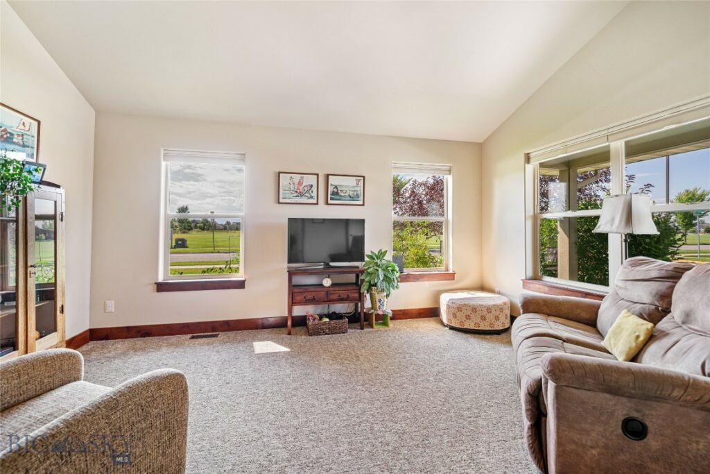 1030 Agate Avenue, Bozeman MT 59718