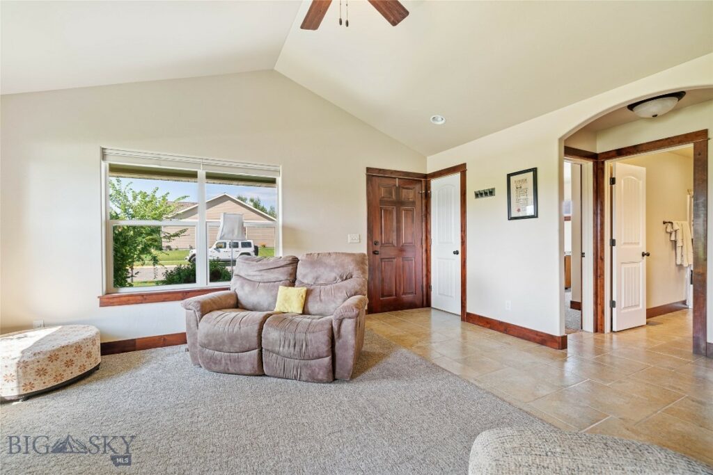 1030 Agate Avenue, Bozeman MT 59718