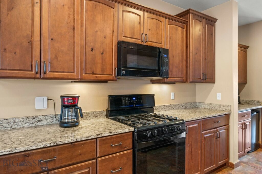 1035 Springbrook Ave, Bozeman MT 59718