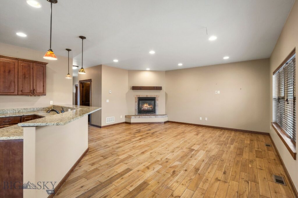 1035 Springbrook Ave, Bozeman MT 59718