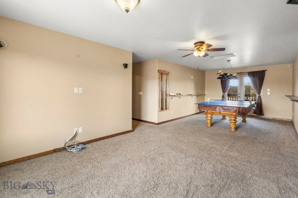 1035 Springbrook Ave, Bozeman MT 59718