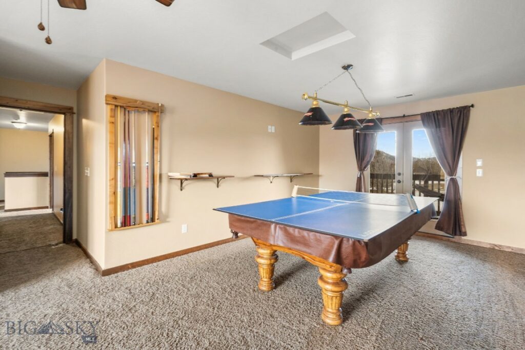 1035 Springbrook Ave, Bozeman MT 59718