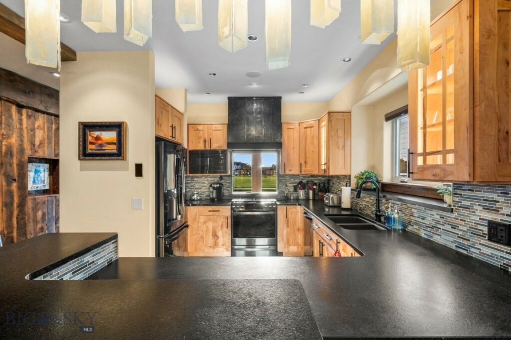 1036 Oak Park Drive, Bozeman MT 59715