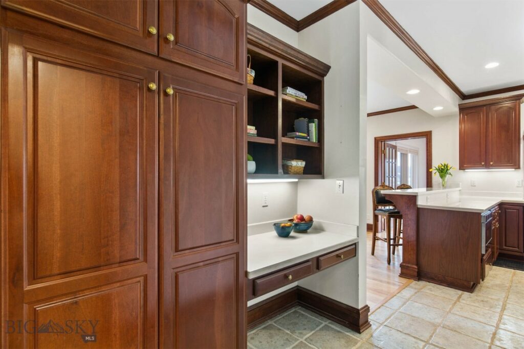 10423 Bridger Canyon Road, Bozeman MT 59715