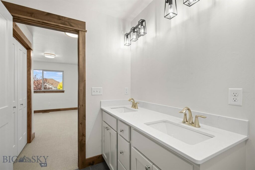 1051 Baxter Creek Way, Bozeman MT 59718