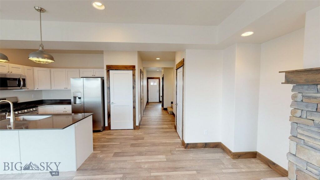 1051 Baxter Creek Way, Bozeman MT 59718