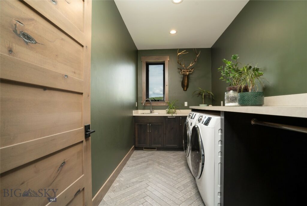 1055 Caddie Court, Bozeman MT 59715