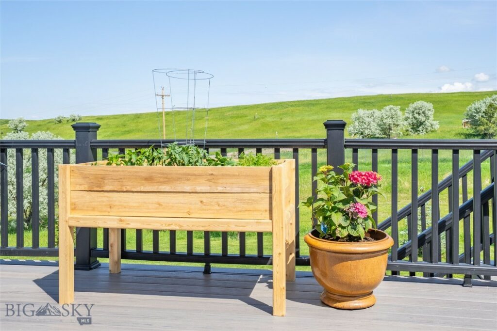 1055 Caddie Court, Bozeman MT 59715