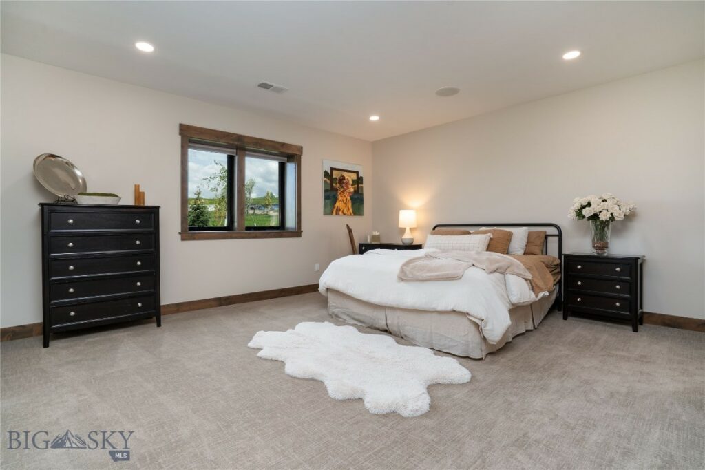 1055 Caddie Court, Bozeman MT 59715