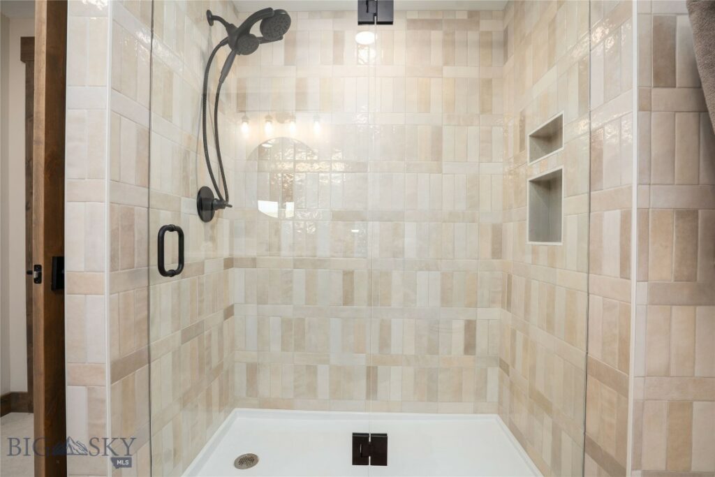1055 Caddie Court, Bozeman MT 59715