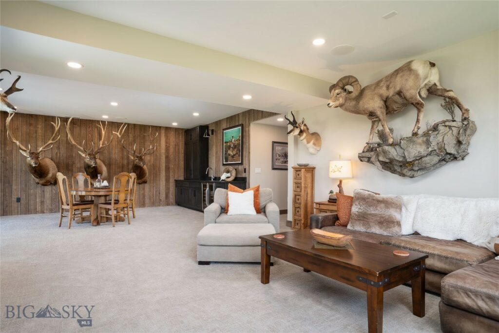 1055 Caddie Court, Bozeman MT 59715