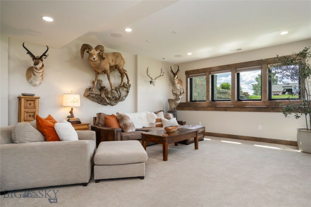 1055 Caddie Court, Bozeman MT 59715