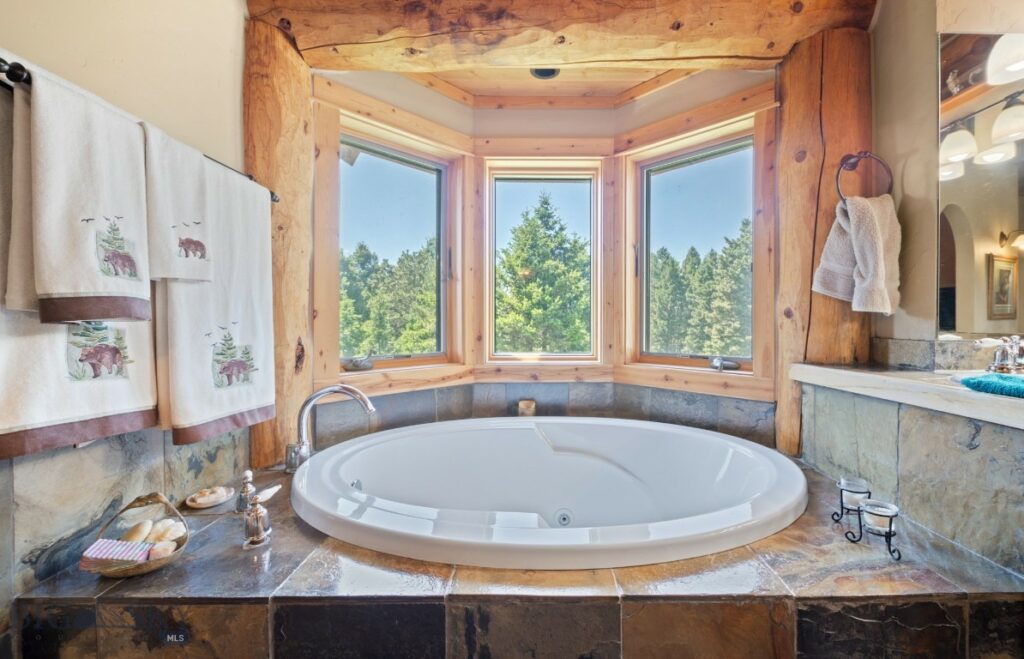 1062 Johnny Martinez Trail, Bozeman MT 59715