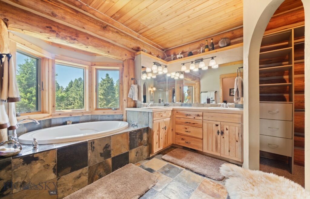 1062 Johnny Martinez Trail, Bozeman MT 59715