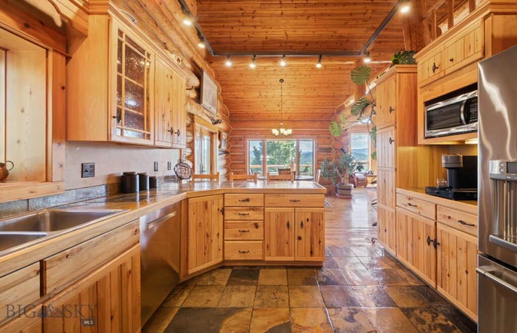 1062 Johnny Martinez Trail, Bozeman MT 59715