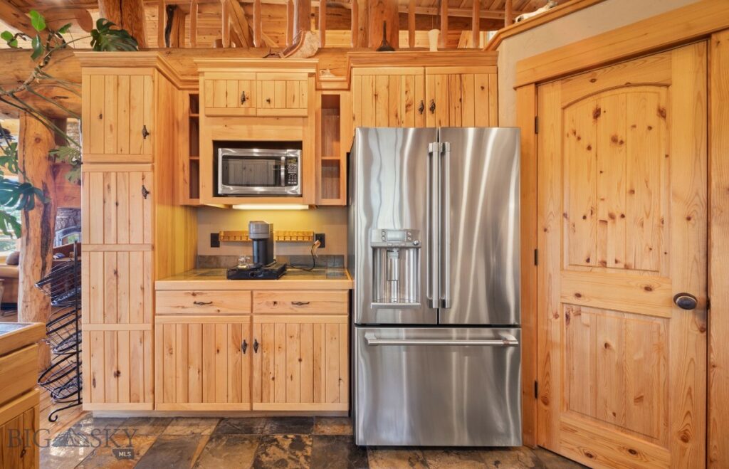 1062 Johnny Martinez Trail, Bozeman MT 59715