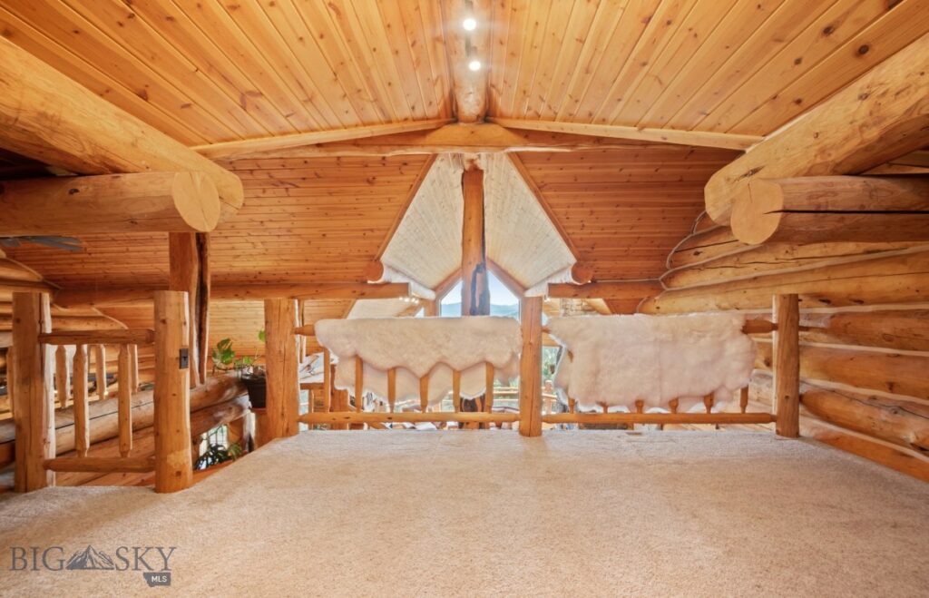 1062 Johnny Martinez Trail, Bozeman MT 59715