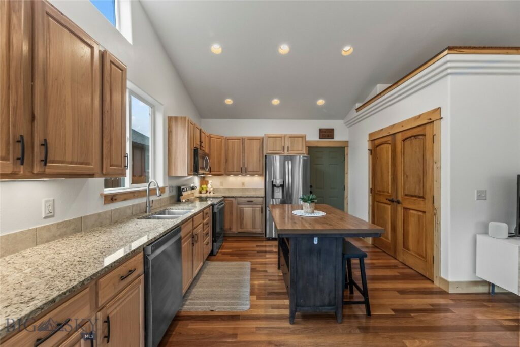1068 Yellowstone Avenue, Bozeman MT 59718