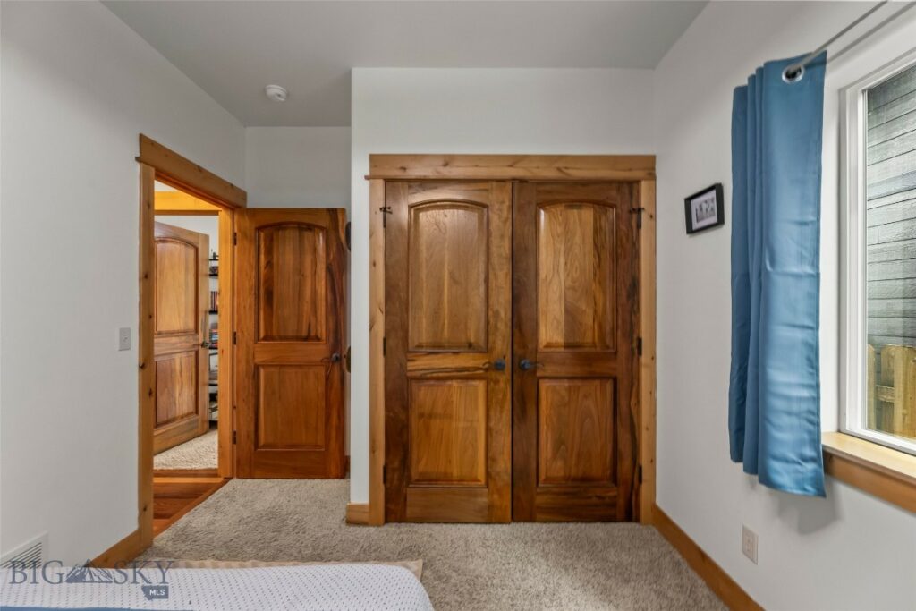1068 Yellowstone Avenue, Bozeman MT 59718