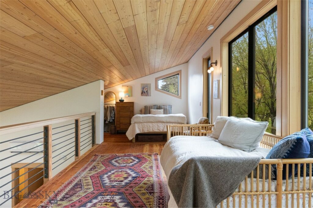 10697 Kelly Canyon Road, Bozeman MT 59715