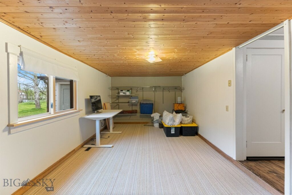 10697 Kelly Canyon Road, Bozeman MT 59715