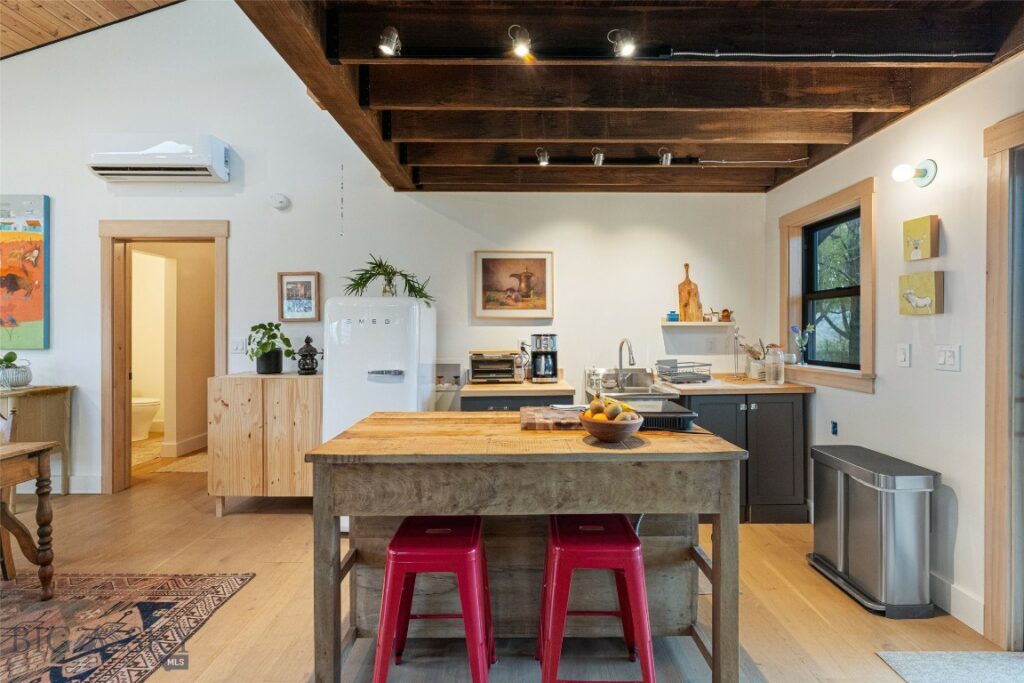 10697 Kelly Canyon Road, Bozeman MT 59715