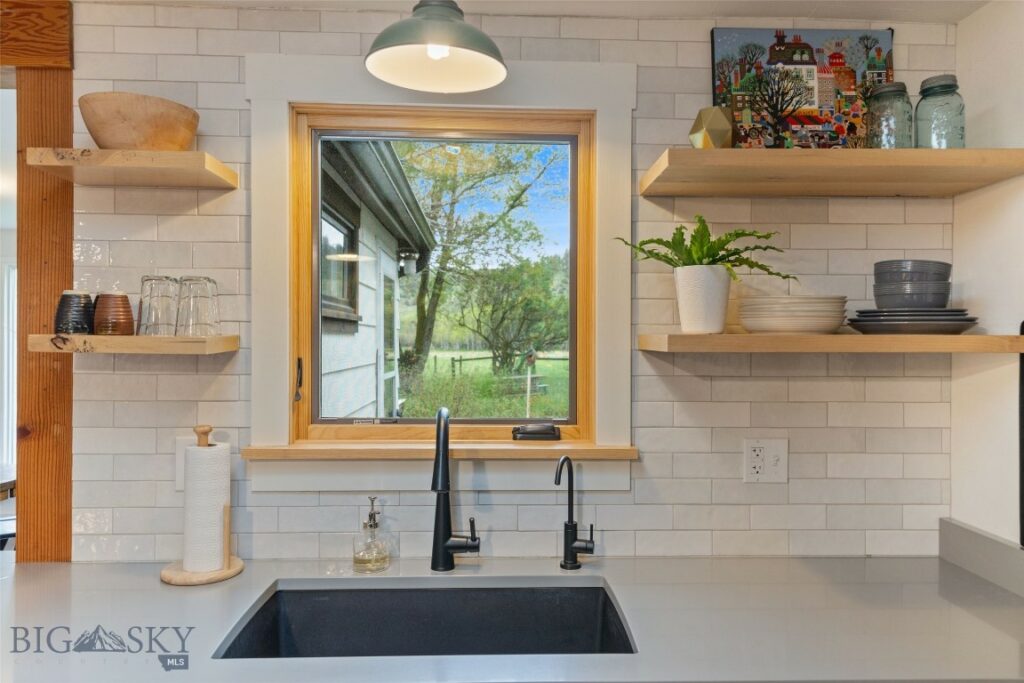 10697 Kelly Canyon Road, Bozeman MT 59715