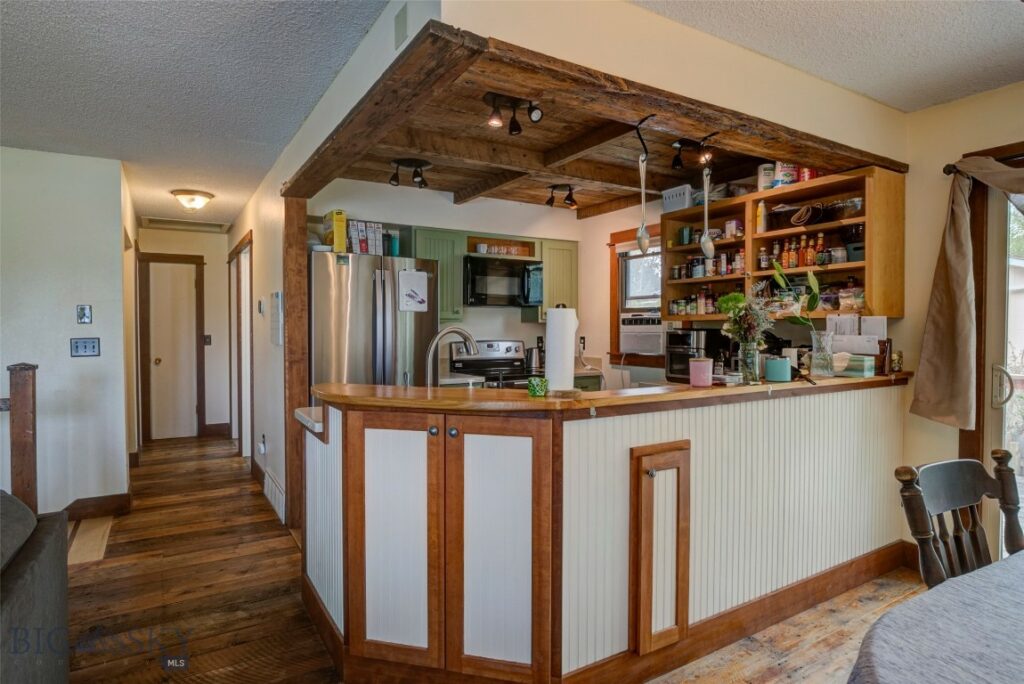 108 Arrowwood, Bozeman MT 59718