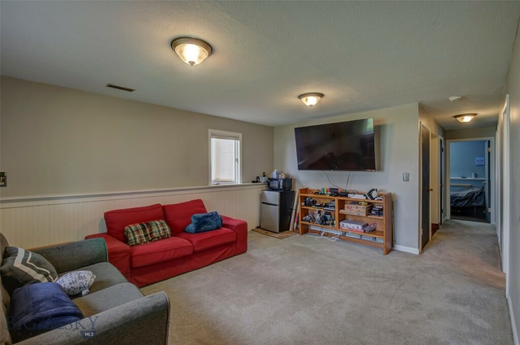 108 Arrowwood, Bozeman MT 59718