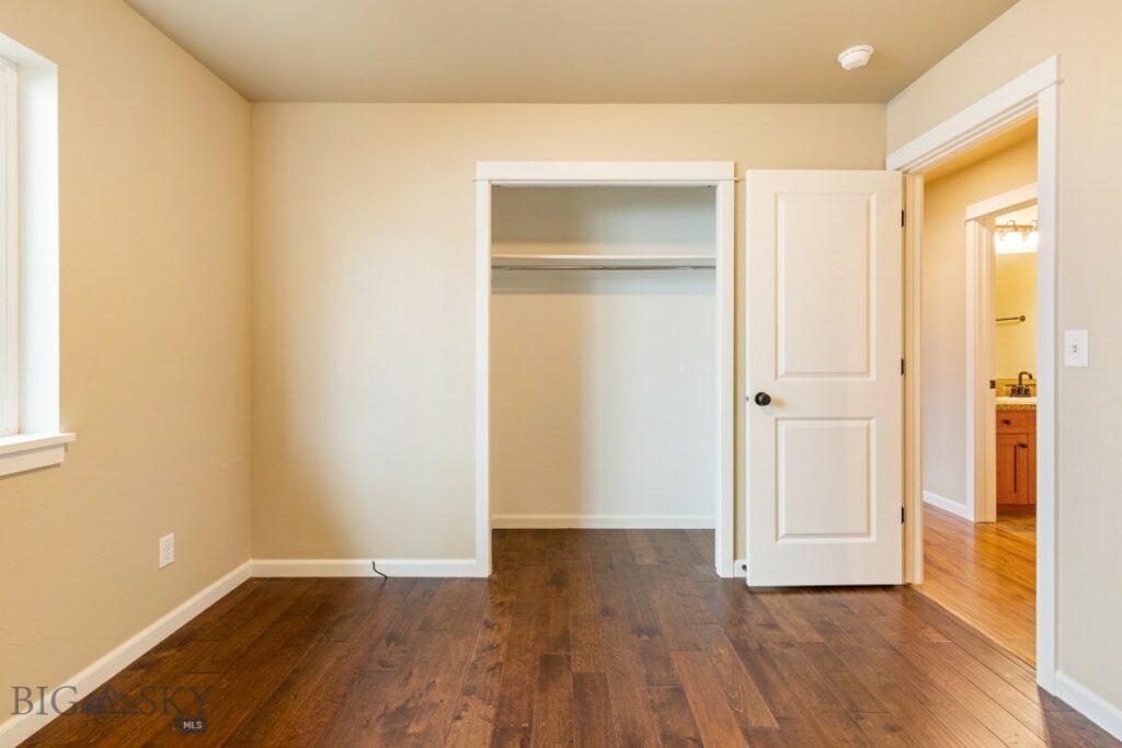 1086 Twin Lakes Avenue, Bozeman MT 59718