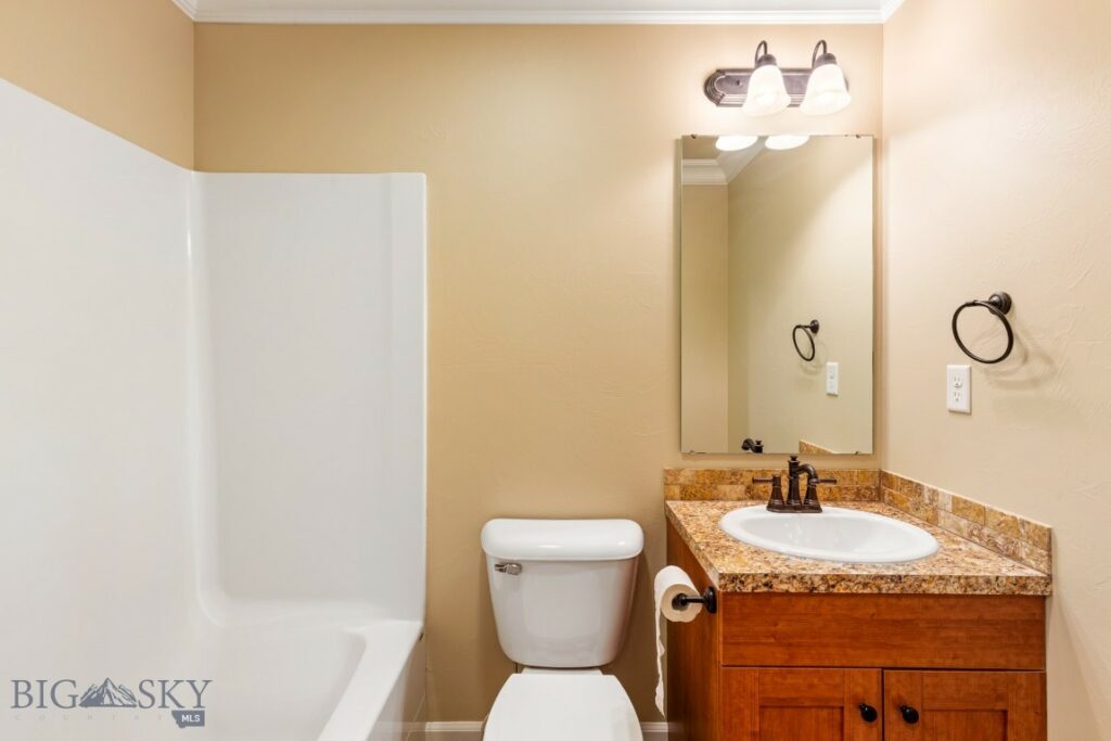 1086 Twin Lakes Avenue, Bozeman MT 59718