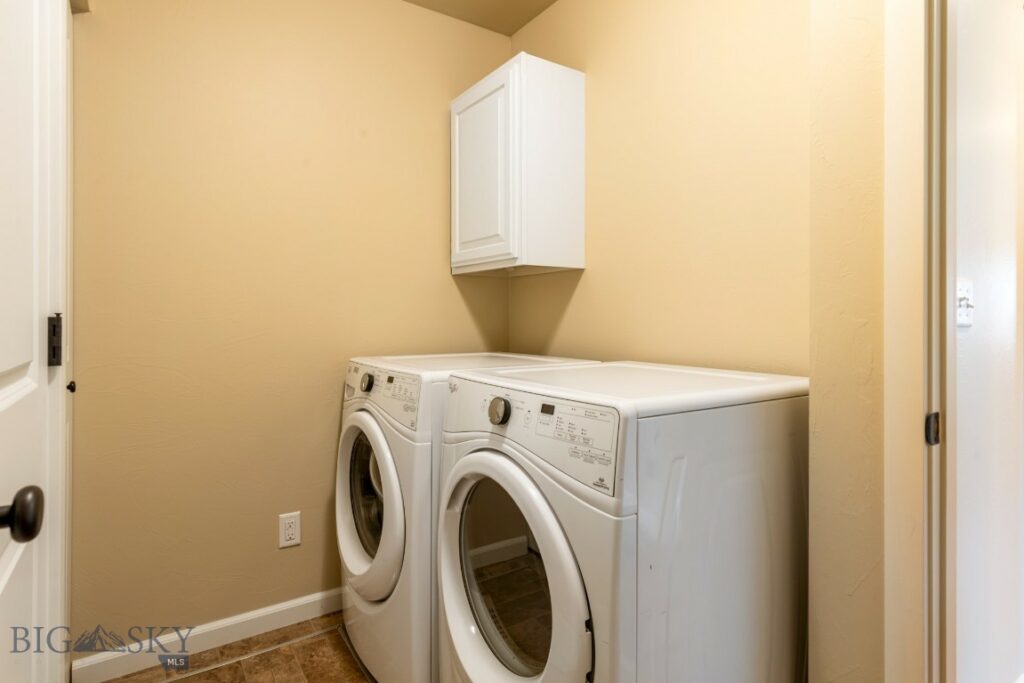 1086 Twin Lakes Avenue, Bozeman MT 59718