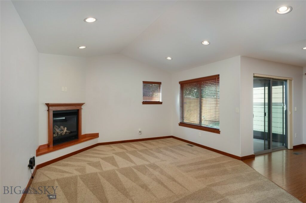 1087 Cottonwood Road, Bozeman MT 59718