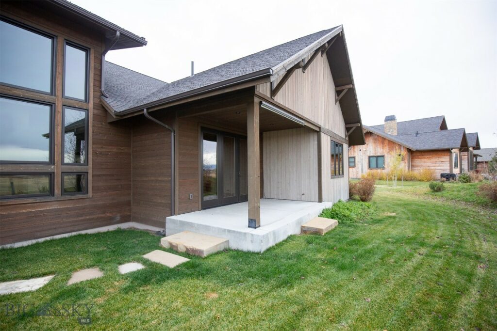 1089 Black Bull Trail, Bozeman MT 59718