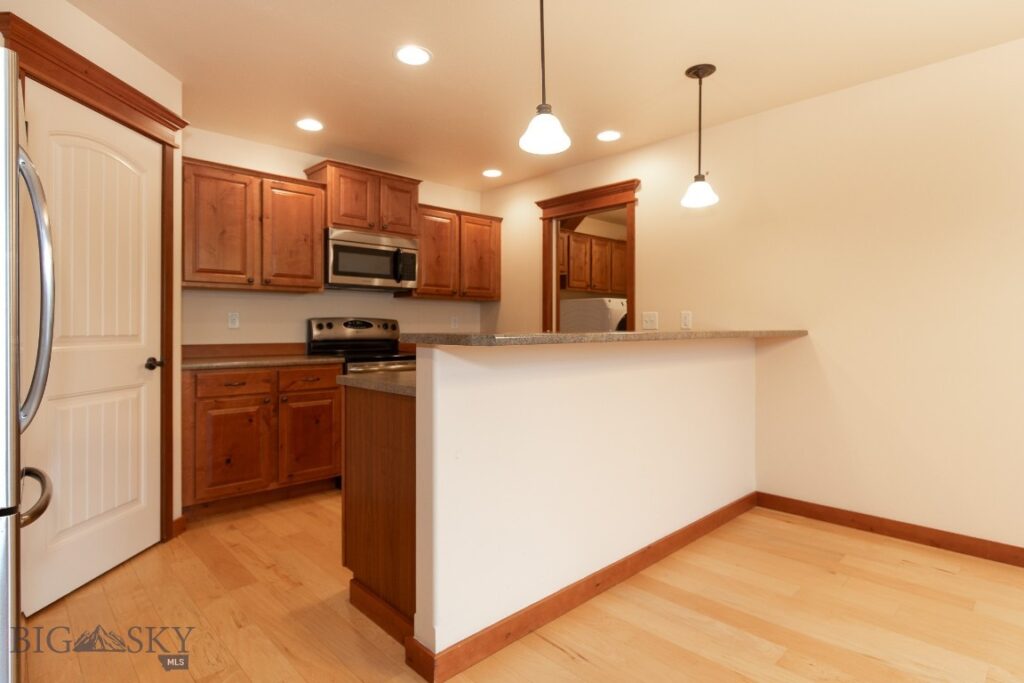 1095 Cottonwood Road, Bozeman MT 59718