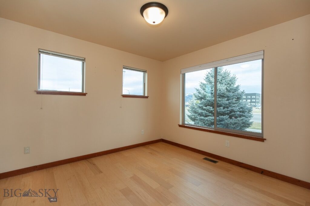 1095 Cottonwood Road, Bozeman MT 59718