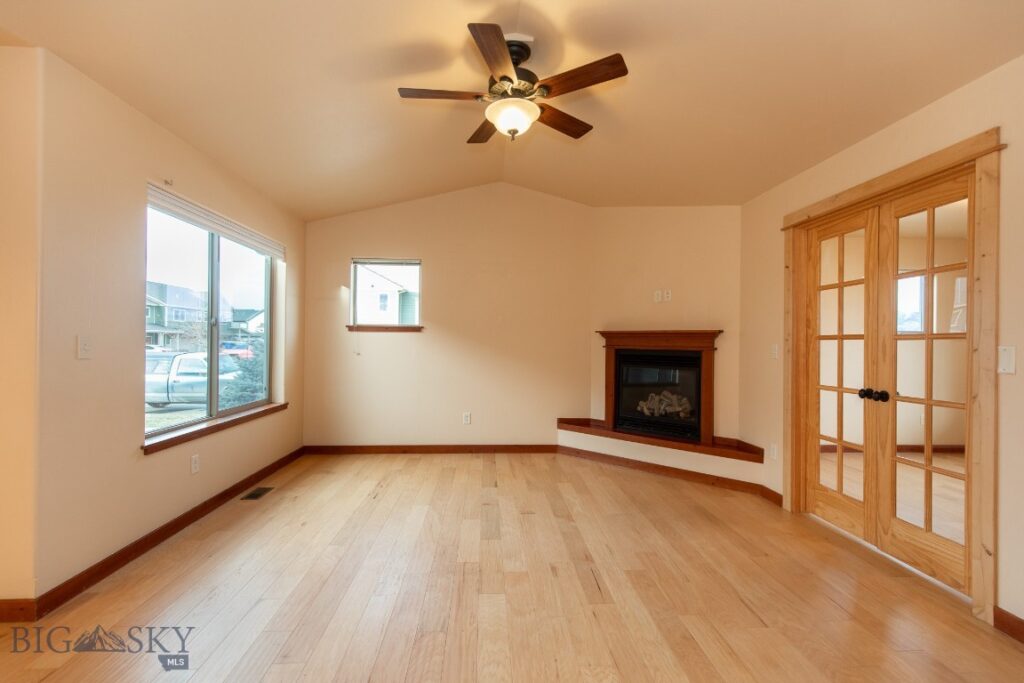 1095 Cottonwood Road, Bozeman MT 59718